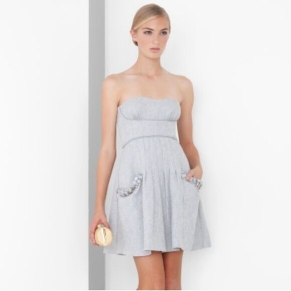 BCBG Dresses & Skirts - BCBG women’s Strapless Dress